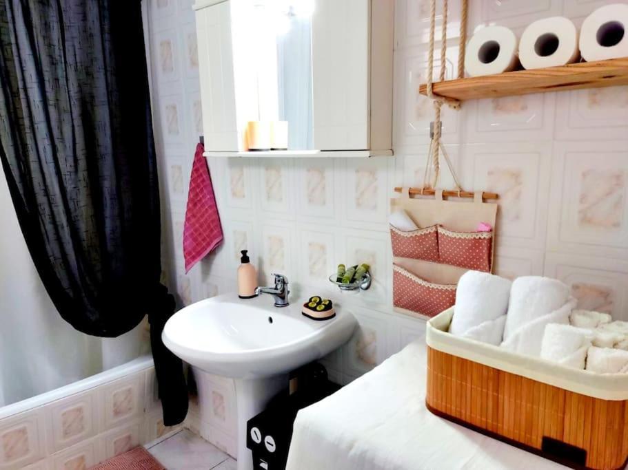 Kalamata Nestor Apartment-Near Historical Centre מראה חיצוני תמונה
